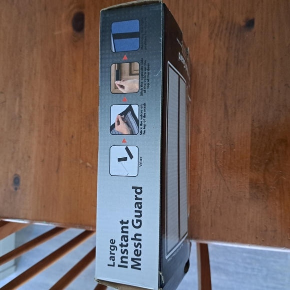 Screen - Picture 2 of 4